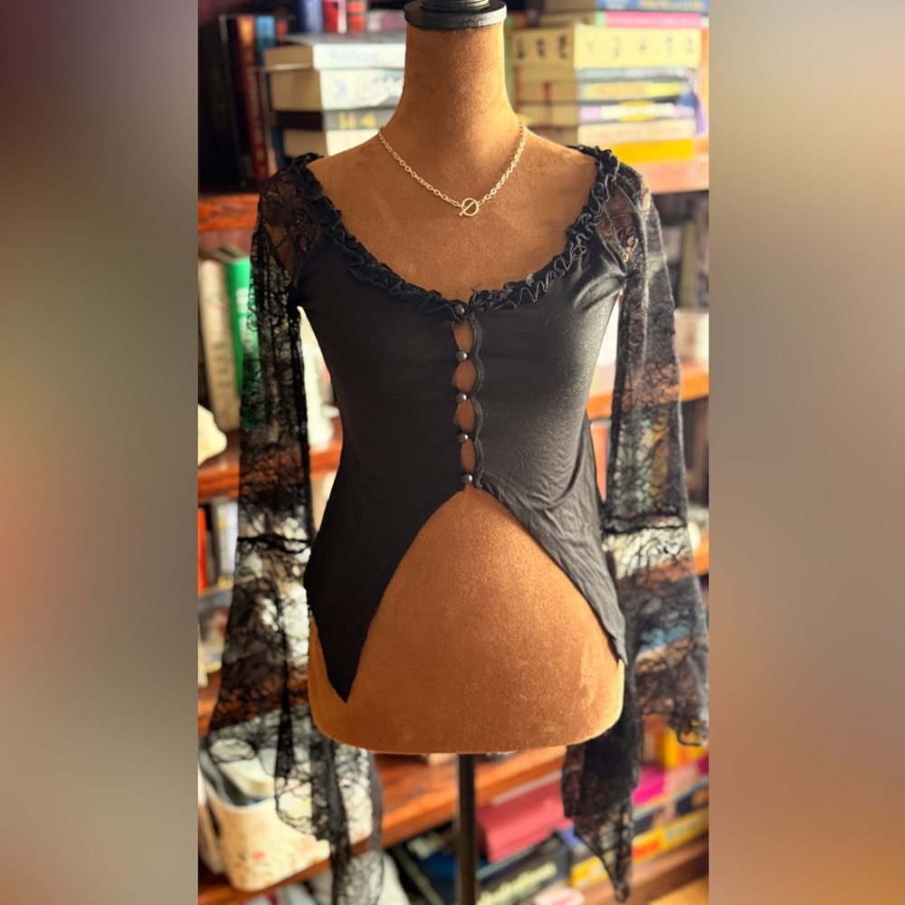 DollsKill Black Lace-Sleeve Bottom down Top